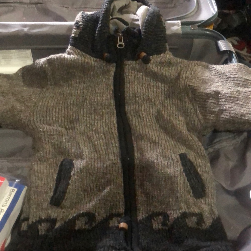 Handmade coat made of wool from Nepal brand new